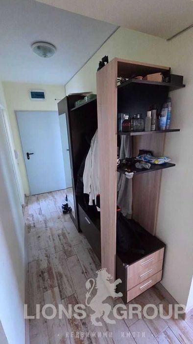 Дава се под наем Тристаен апартамент в Варна, Колхозен пазар - 100 кв.м за 698.19 € - Снимка #8