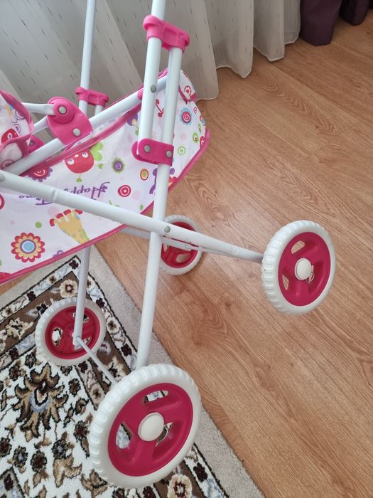 Продам коляску игрушечную большую