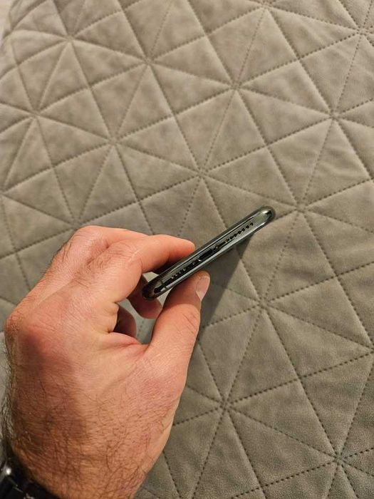 Iphone 11 PRO MAX - 64 GB - 9oo lei FIX