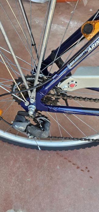 Bicicleta treaking Arinos roti 28 inch Germania
