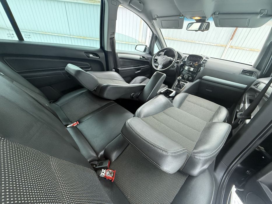 Opel Zafira OPC LINE 1.9cdti* 120cp* 2010* IMPECABIL!!!