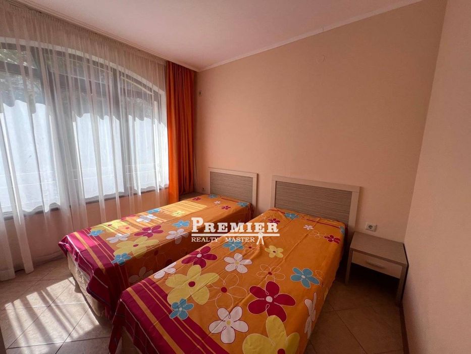 Продава се Тристаен апартамент в к.к. Слънчев бряг - 94 кв.м за 1064 €/кв.м - Снимка #2