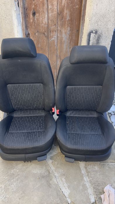 Салон за VW Голф 4