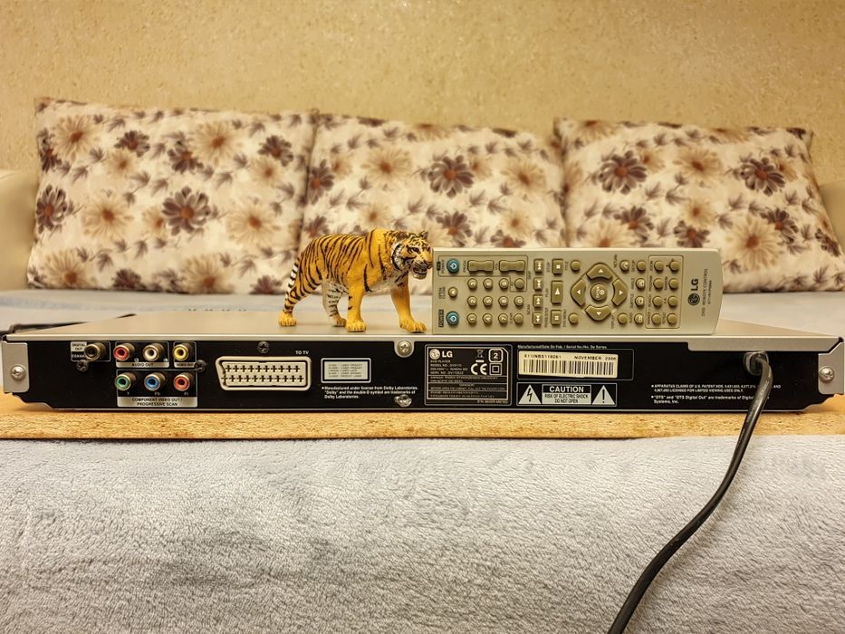 Lg DVX-172. Divx/Cd-r. Un player de calitate. Preț fix !