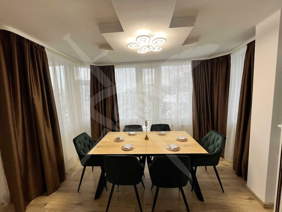 Четиристаен апартамент в Центъра! 11439041