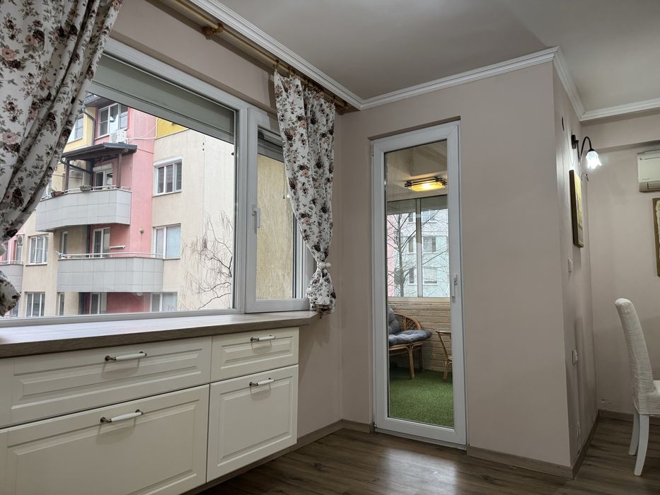 Дава се под наем Тристаен апартамент в София, Гео Милев - 110 кв.м за 1000 € - Снимка #20