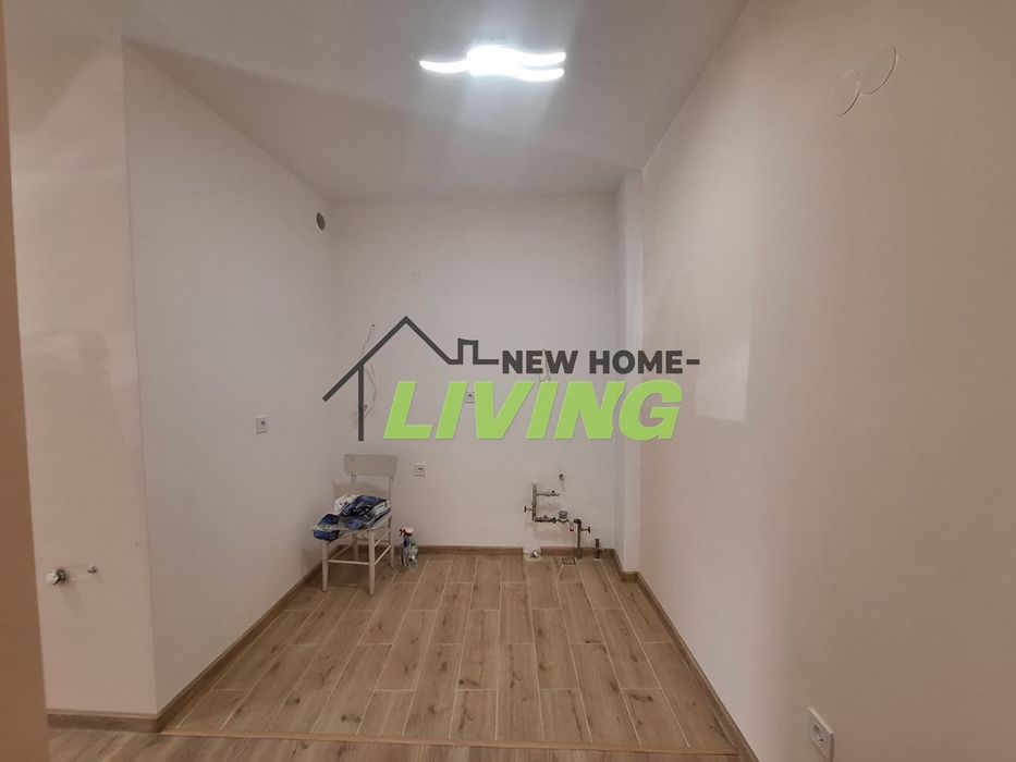 Продава се Едностаен апартамент в Пловдив, Кършияка - 33 кв.м за 2425 €/кв.м - Снимка #2