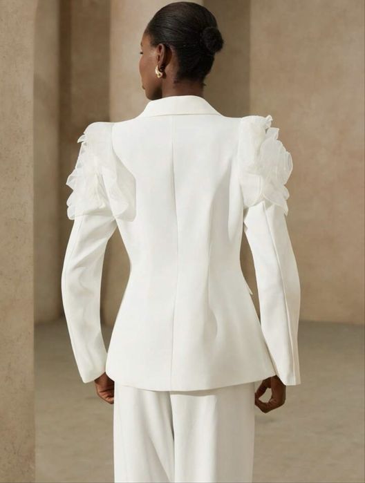 Елегантно дамско сако