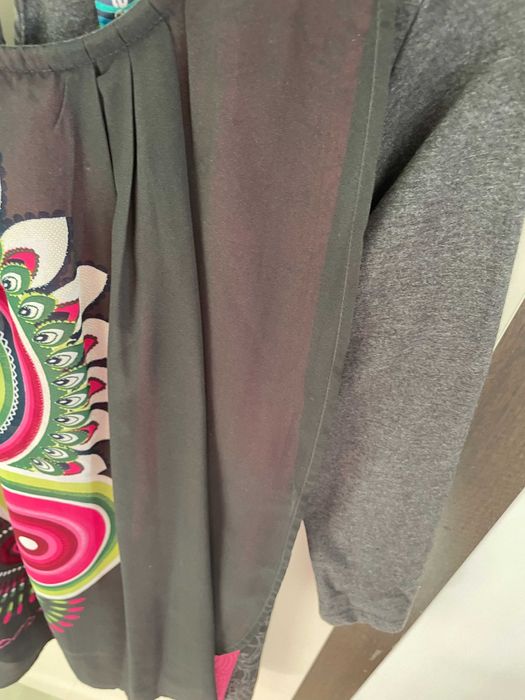 2 уникални рокли, блуза и дънки на Десигуал / Desigual ,122-128 см.