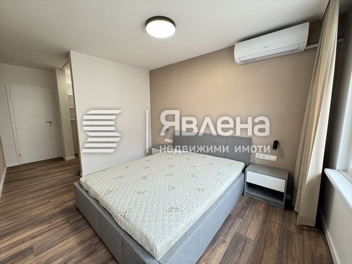 Дава се под наем Тристаен апартамент в София, Оборище - 130 кв.м за 1200 € - Снимка #7