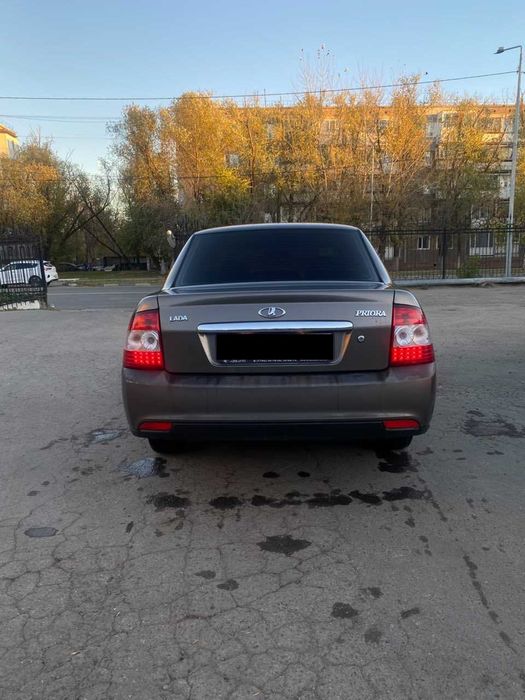Продам а/м Приора-2