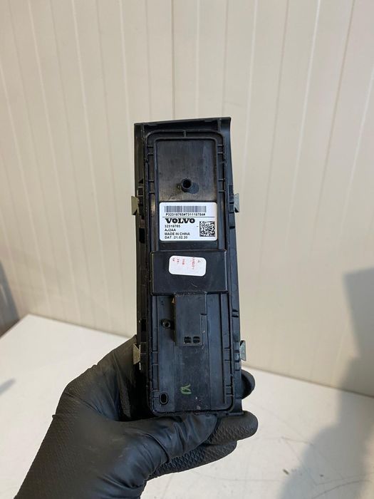 Buton comanda geamuri sofer Volvo XC40 2018+ 32319765 32279441