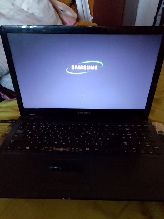 Продам нетбук Самсунг