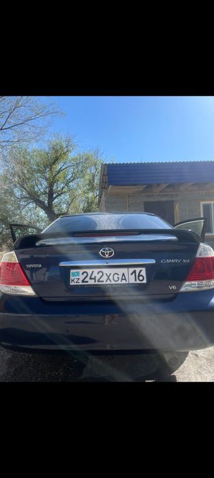Продаем тойоту камри 35