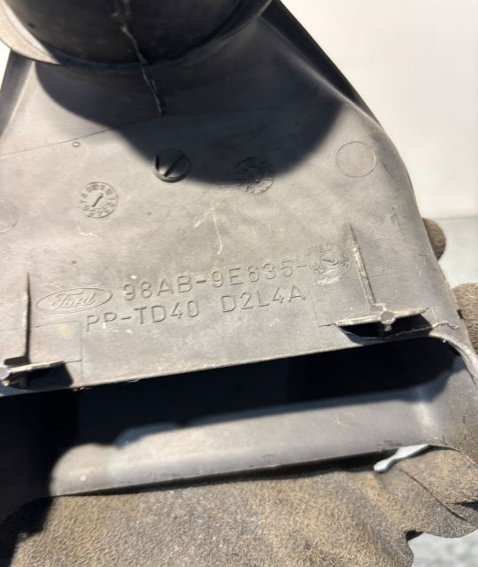 Tubulatura admisie aer Ford Focus prima generatie