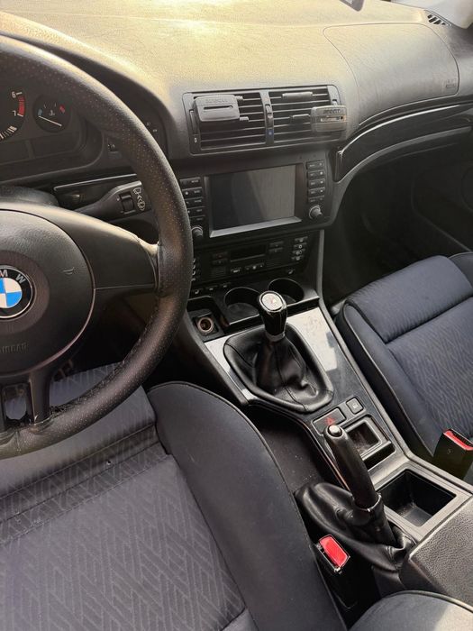 BMW seria 5 manual