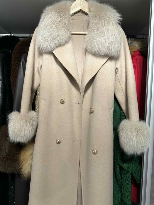 Палто с естествен косъм