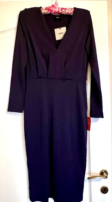 Рокля Asos, нова