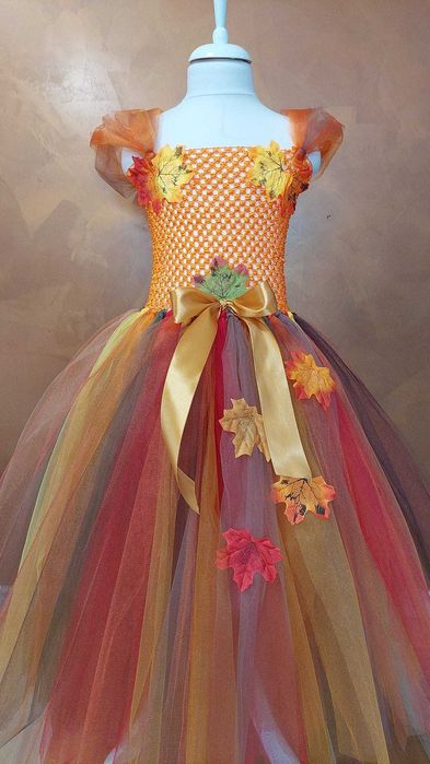 Rochita TUTU Anotimpuri Toamna Luna Noiembrie serbare carnaval