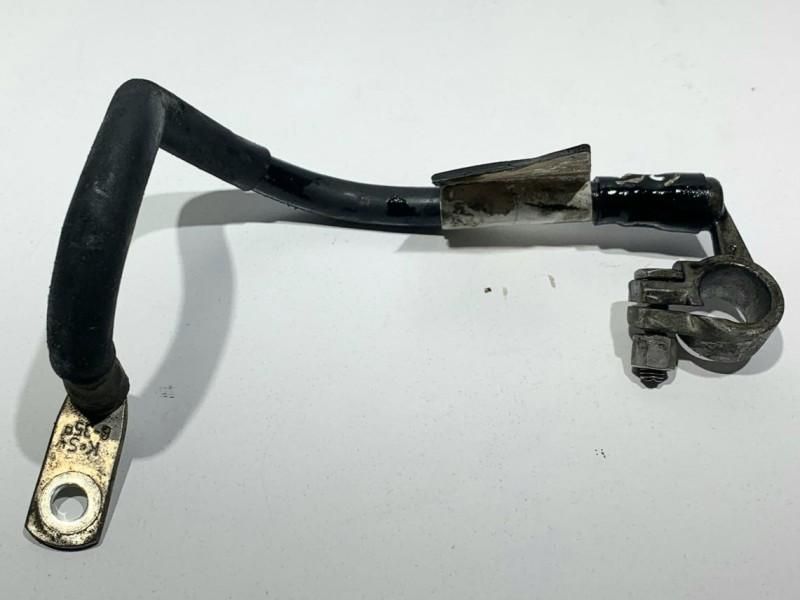 Borna baterie minus Volkswagen Golf 5 1.9 tdi BLS