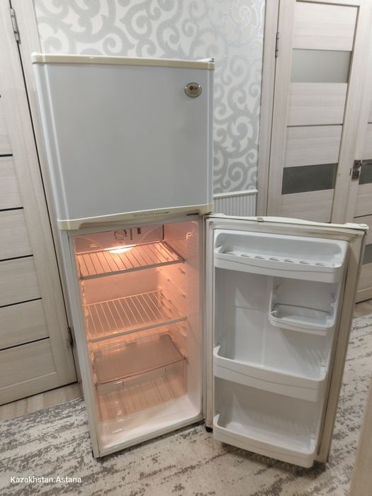 Холодильник LG Fresh Master 2х камерный