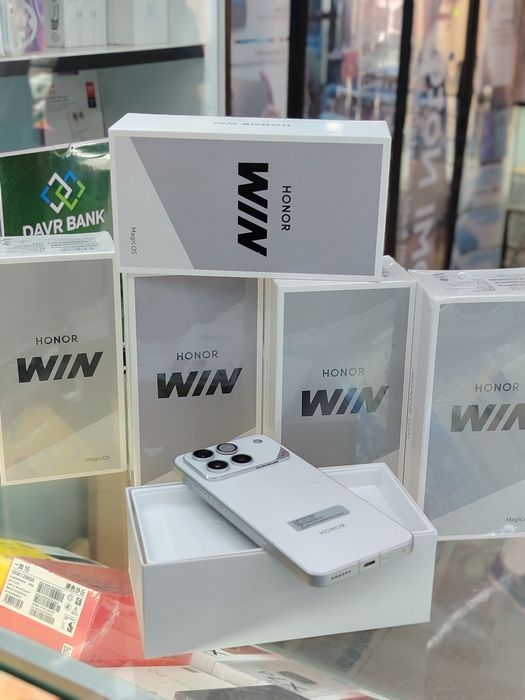 Рекордный Honor Win батарея 10.000