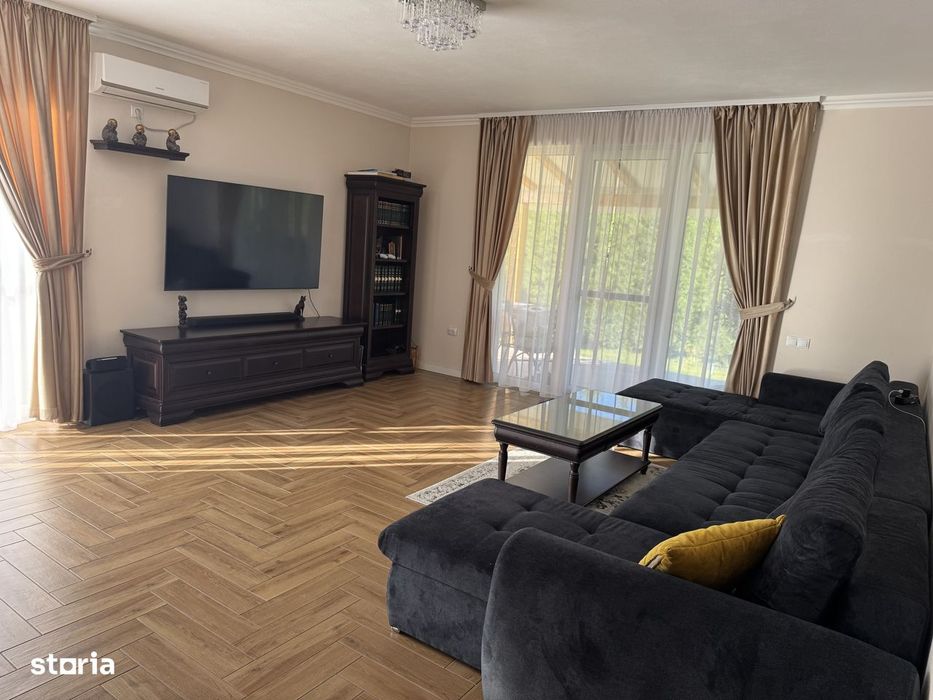 Casă Mobilată și Utilata