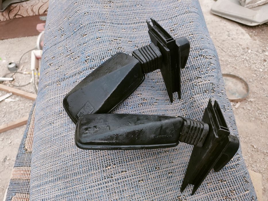 Зеркало на ВАЗ звоните