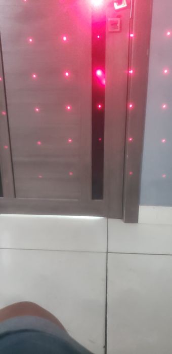 Lazer pixil chiroqli