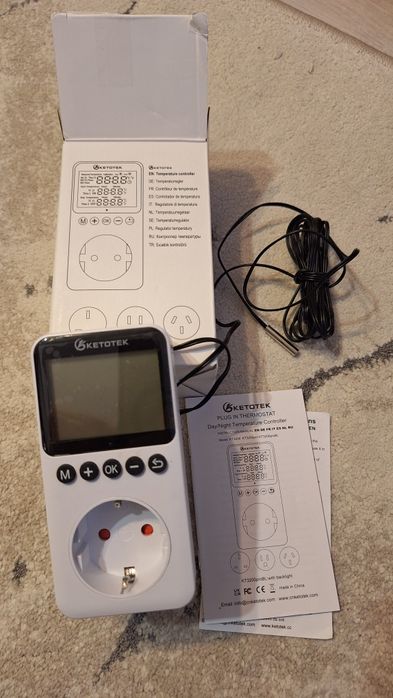 Priză de termostat digital cu senzor 3M pentru încălzire și răcire