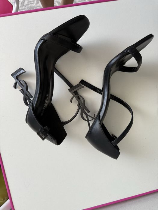 Туфли yves saint laurent)