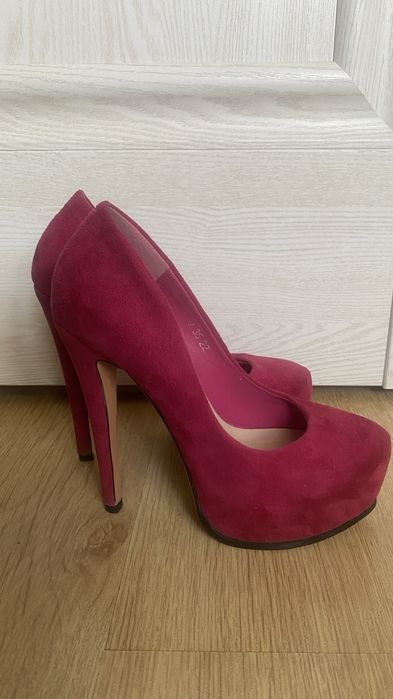 Стильные розовые Туфли