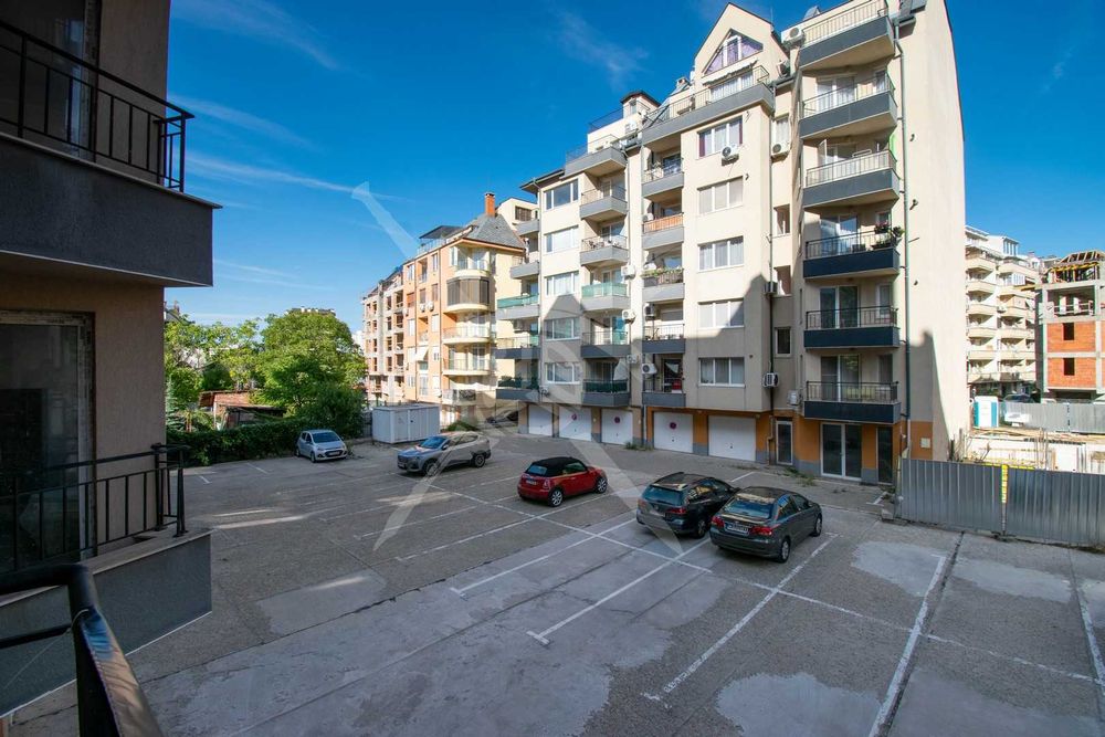 Продава се Многостаен апартамент в София, Манастирски ливади - 189 кв.м за 1052 €/кв.м - Снимка #17