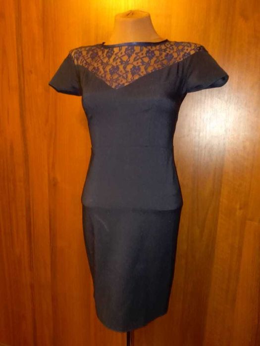 Разгружаю гардероб. Платья