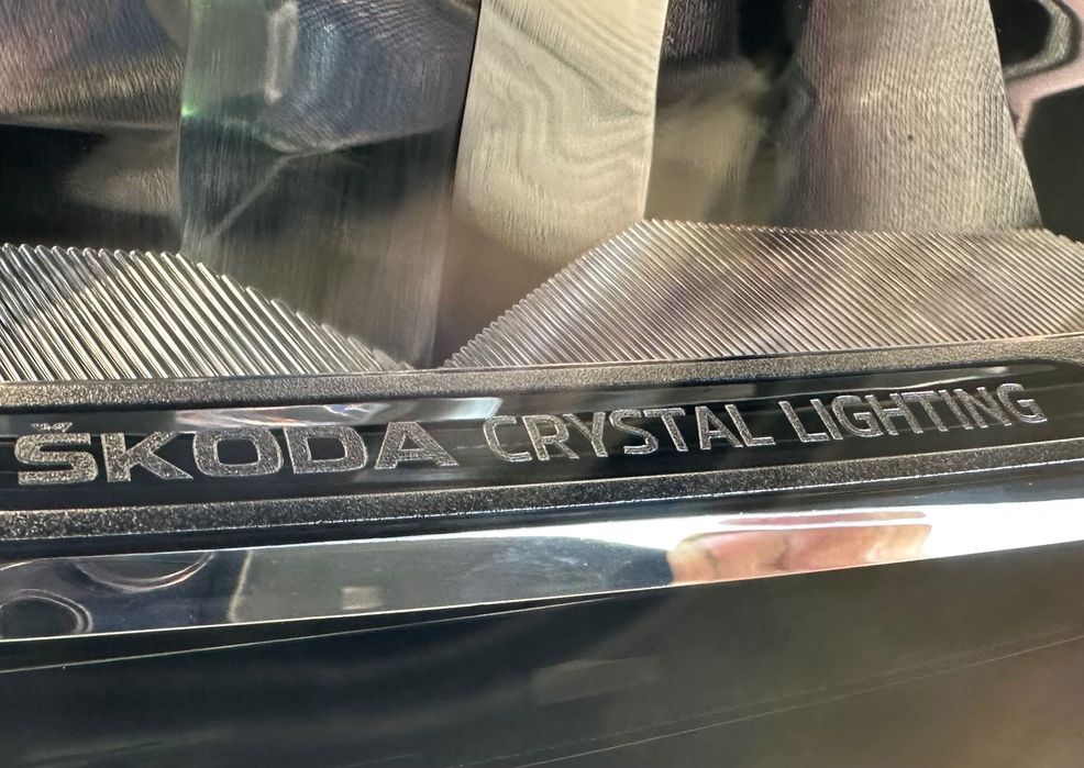 Фар far десен фарове за Шкода Кодиак фейс Skoda Kodiaq facelift