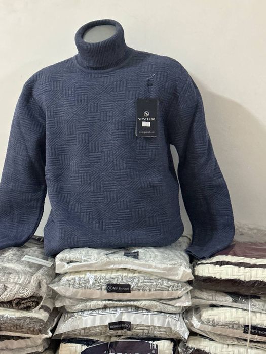 Водолазка. Новая.  Отличного качества. Сделано вТурции. Размер М-ХХL