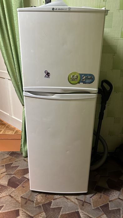 Продается холодильник