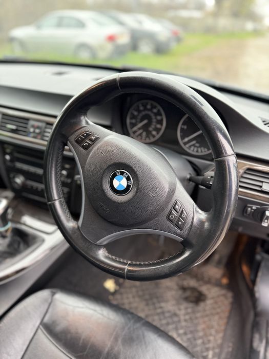 Volan sport bmw e90 e91 e92 e93 e87 e81 e82 e88 e84