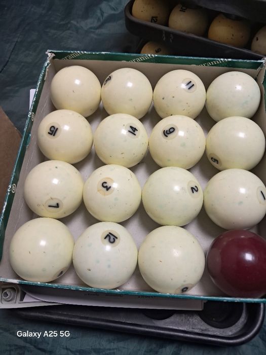 Бильярдный Шары арамит