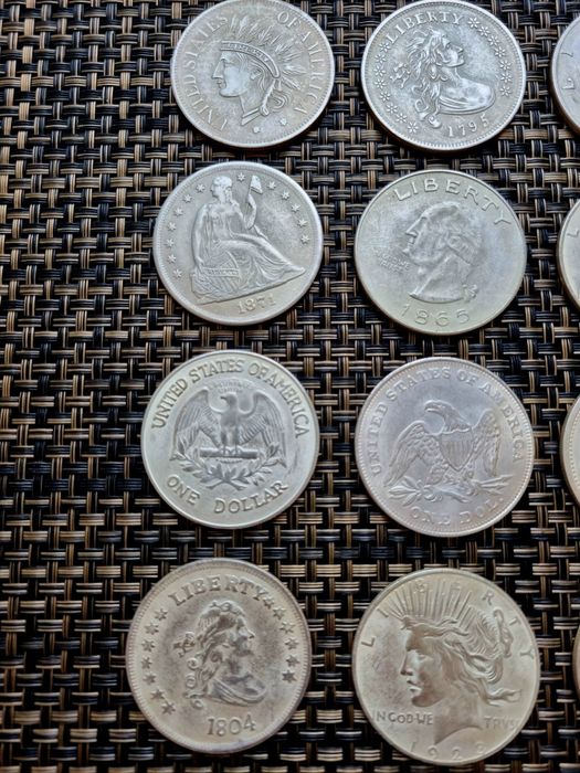 Монети one dolar, 1 долар - 16 бр.