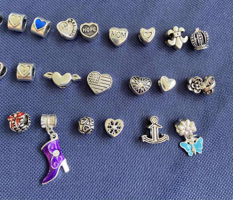 Разпродажба! НОВИ! Сребърни и посребрени талисмани за гривна