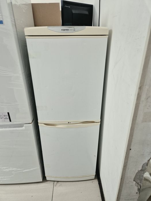 Продам холодильник Lg