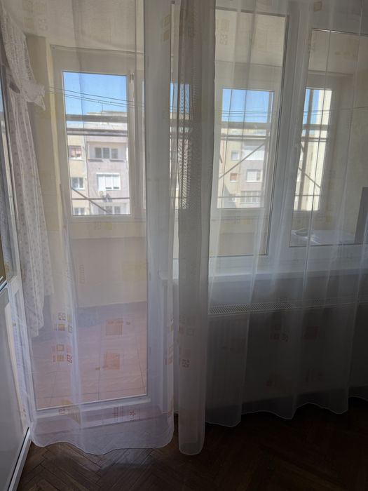 Apartamant 2 camere decomandate Centru Civic(zona Cora)