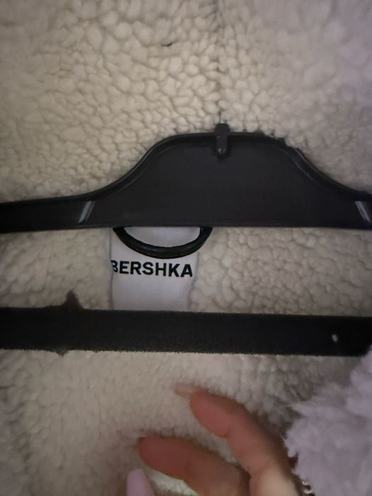 Кожено яке Bershka