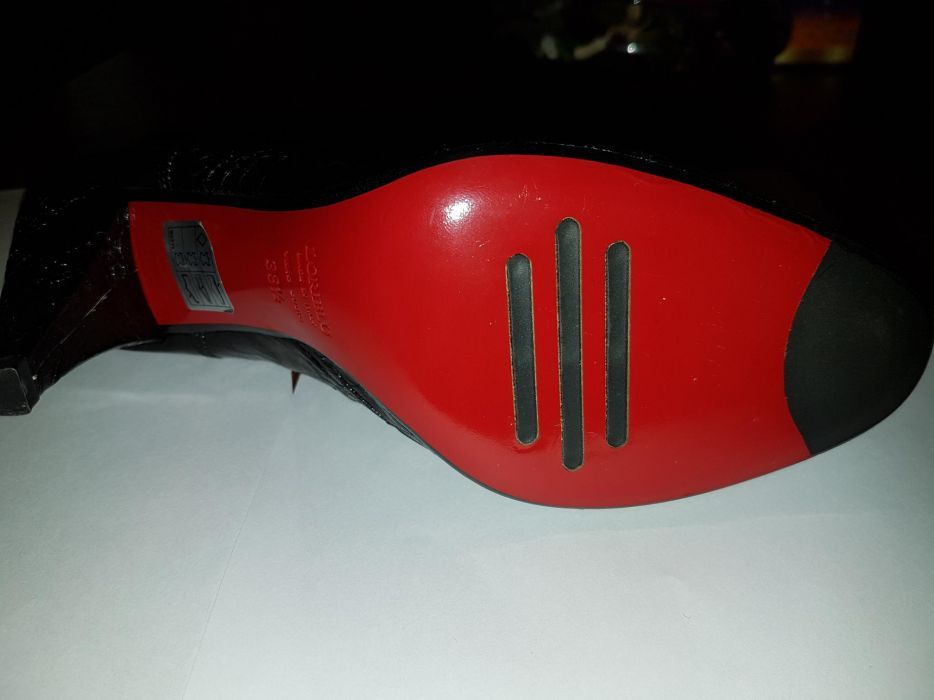 Ghete botine piele crocodil Loriblu Italia