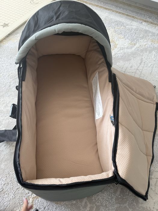 Продам люльку переноску