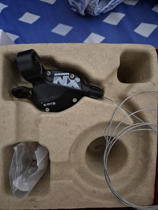 Manetă Sram NX 12 viteze