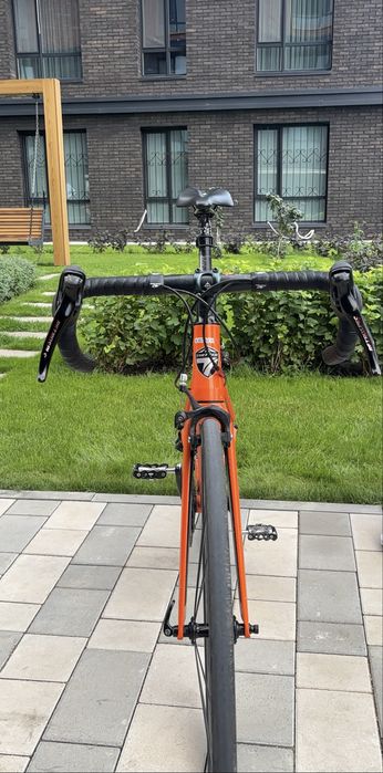 Twitter шоссейный велосипед