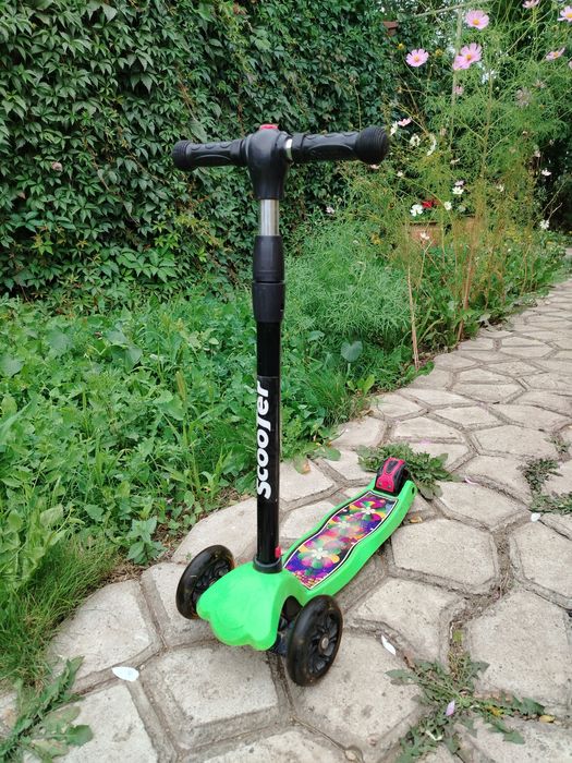 Самокат детский продам