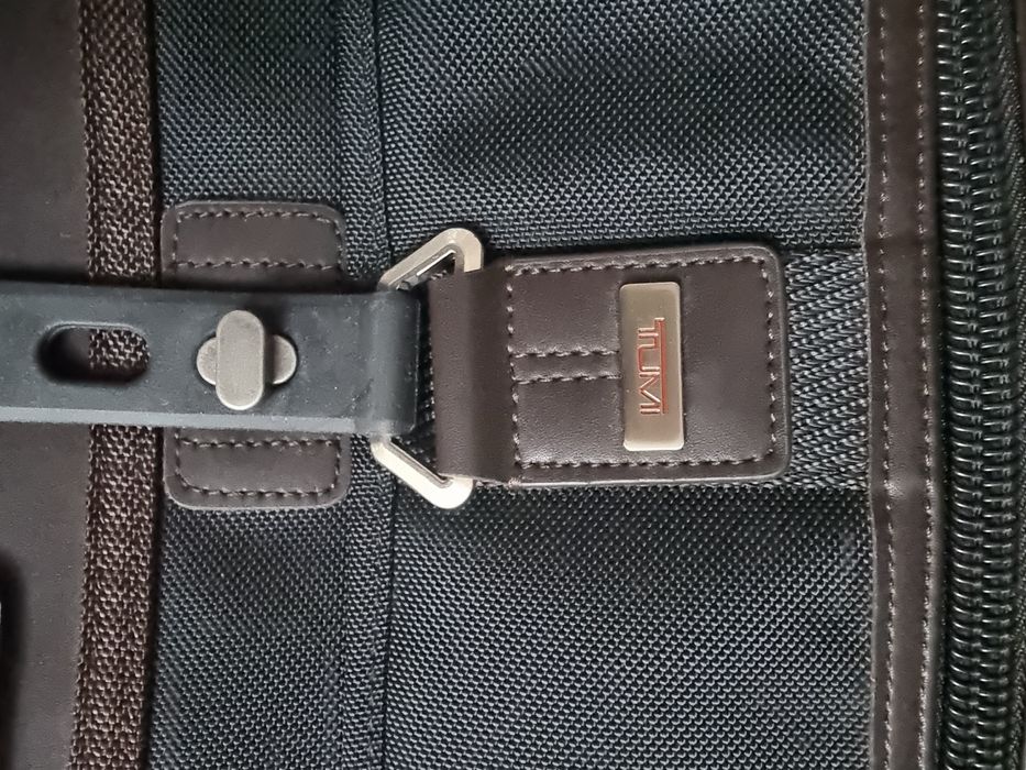 Сумочка,Tumi, новая